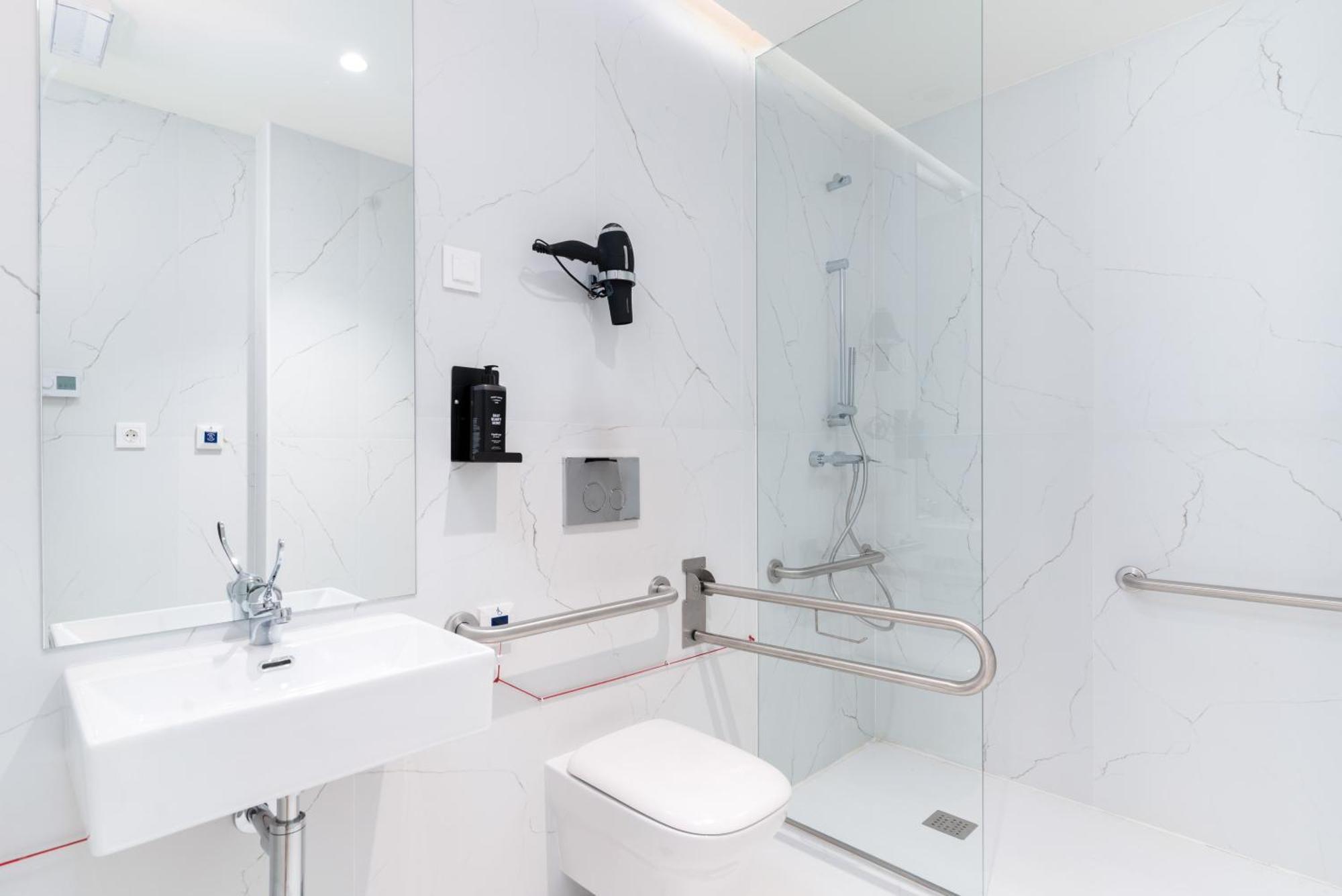 Limehome Porto Rua 31 De Janeiro Екстер'єр фото