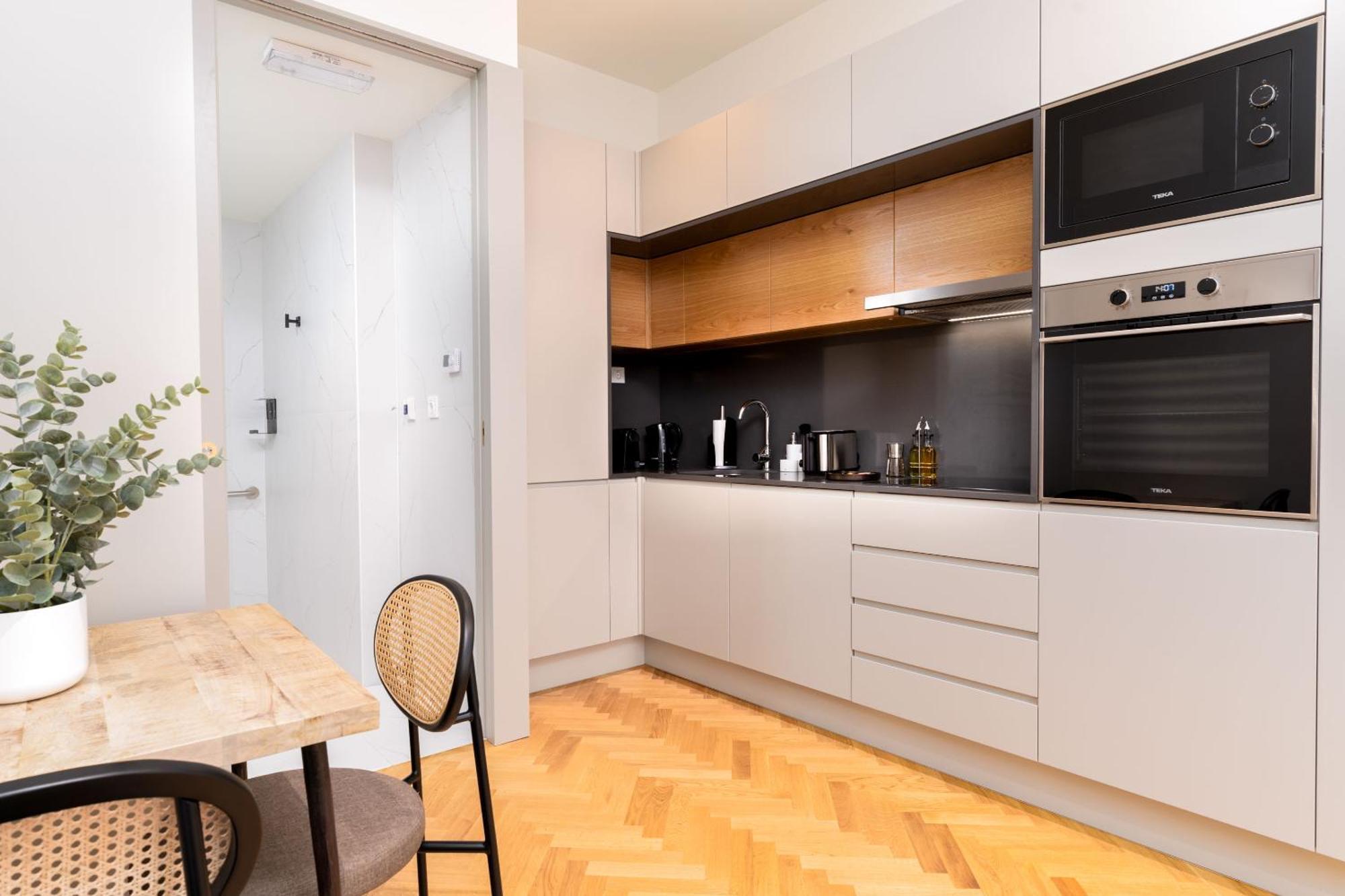 Limehome Porto Rua 31 De Janeiro Екстер'єр фото